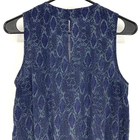 Banana Republic Jumpsuit Blue Snake Print Sleeveless V Neck - Picture 7 of 8